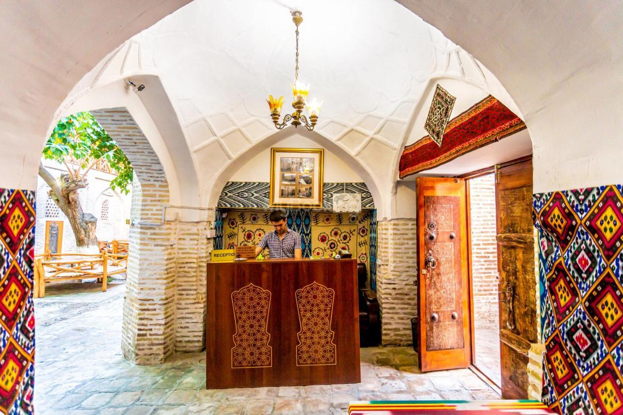 ホテルOkhun Madrasah15Th-16Th Century ブハラ エクステリア 写真